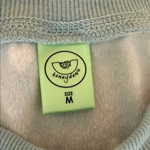 Soft & Cuddly Velour Mint Green & White Heart Pajama/Loungewear Set Size M - Picture 2 of 6